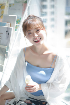 黄大妮